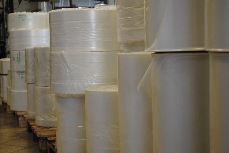 Kész fóliatekercsek – raktári sor