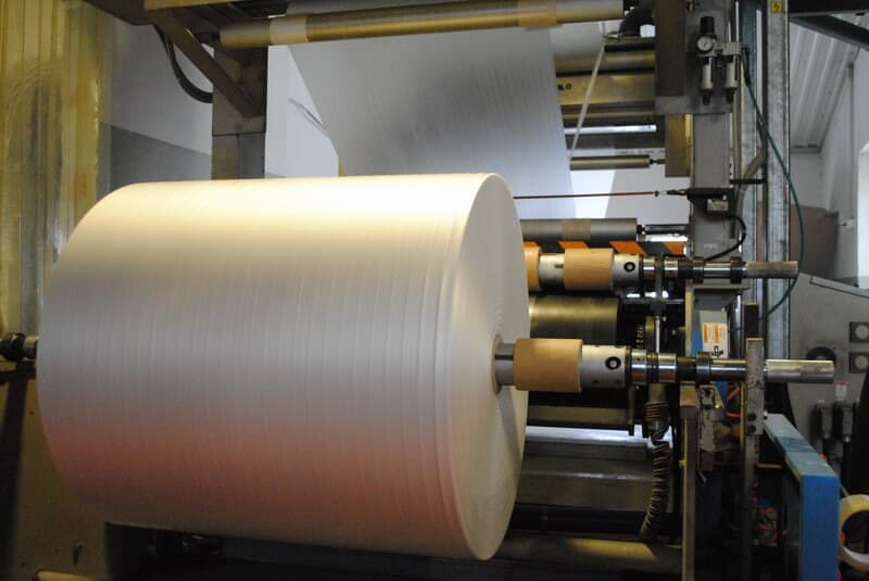 Kétszálas tekercselő állomás